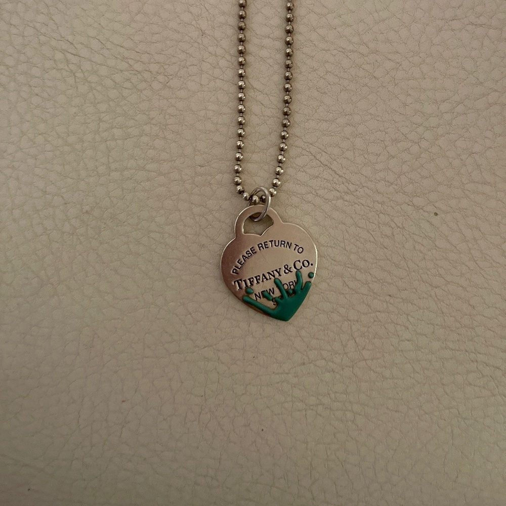 Authentic Tiffany & co drip necklace and pendant